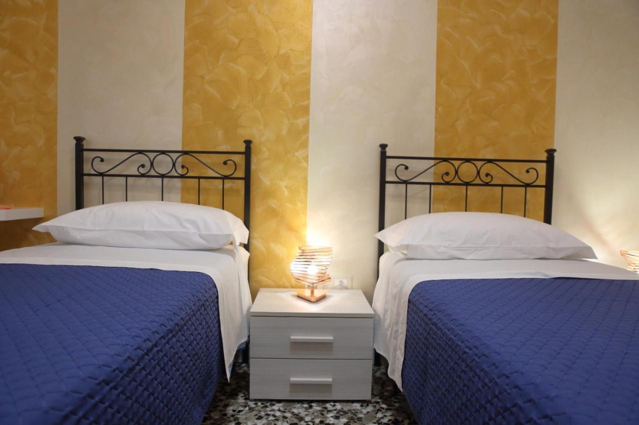 מורצ'יאנו די לאוקה B&B L'Incantesimo מראה חיצוני תמונה